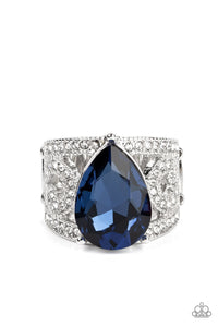 Paparazzi Jewelry Ring Kinda a Big Deal - Blue