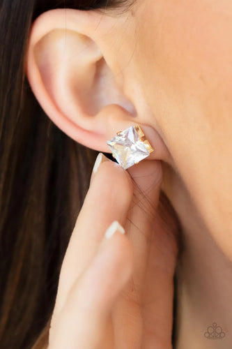 Paparazzi Jewelry Earrings Times Square Timeless - Gold