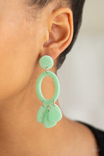 Load image into Gallery viewer, Paparazzi Jewelry Earrings Sparkling Shores - Green