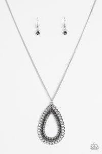 Paparazzi Jewelry Necklace Drippin In Drama - Silver