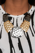 Load image into Gallery viewer, Paparazzi Jewelry Necklace Haute Plates Multi