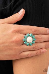 Paparazzi Jewelry Ring Mojave Marigold - White