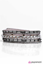 Load image into Gallery viewer, Paparazzi Jewelry Bracelet Front Row Fabulous Grey