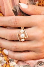 Load image into Gallery viewer, Paparazzi Jewelry Fashion Fix Fiercely 5th Avenue 0821