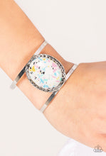 Load image into Gallery viewer, Paparazzi Jewelry Bracelet Tantalizingly Terrazzo - Red