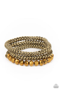 Paparazzi Jewelry Bracelet Gutsy and Glitzy - Brass