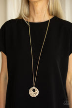 Load image into Gallery viewer, Paparazzi Jewelry Necklace Pearl Panache - Gold