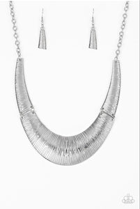 Paparazzi Jewelry Necklace Feast or Famine - Silver