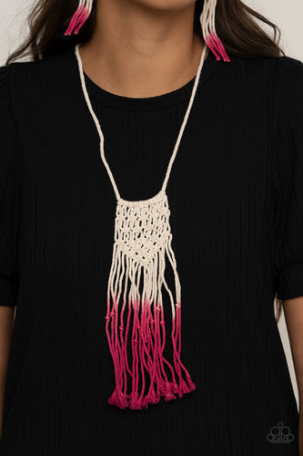 Paparazzi Jewelry Necklace Surfin The Net - Pink