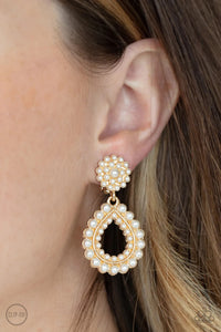 Paparazzi Exclusive Earrings Discerning Droplets - Gold