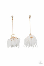 Load image into Gallery viewer, Paparazzi Jewelry Earrings Suspended In Time - Gold