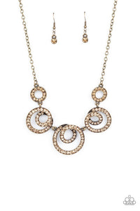 Paparazzi Jewelry Necklace Total Head-Turner - Brass