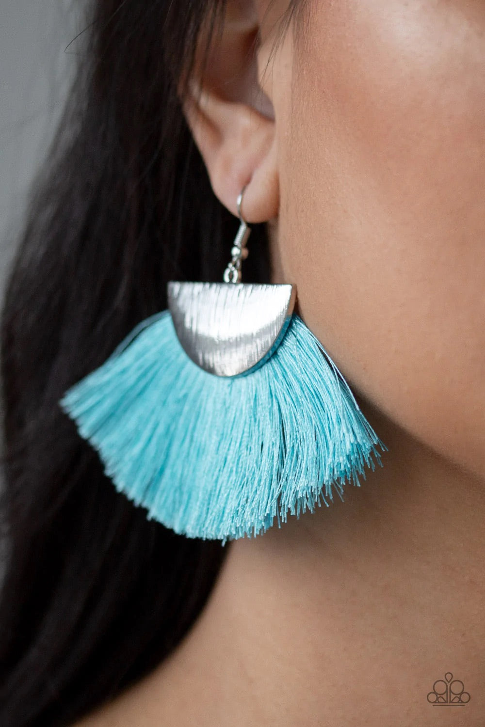 Paparazzi Jewelry Earrings Fox Trap - Blue