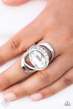 Load image into Gallery viewer, Paparazzi Jewelry Fashion Fix Glimpses of Malibu 0822