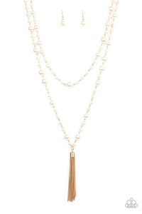 Paparazzi Jewelry Necklace Social Hour - Gold