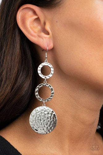 Paparazzi Jewelry Earrings Blooming Baubles - Silver