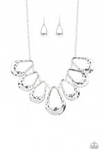 Load image into Gallery viewer, Paparazzi Jewelry Necklace Teardrop Envy - Silver