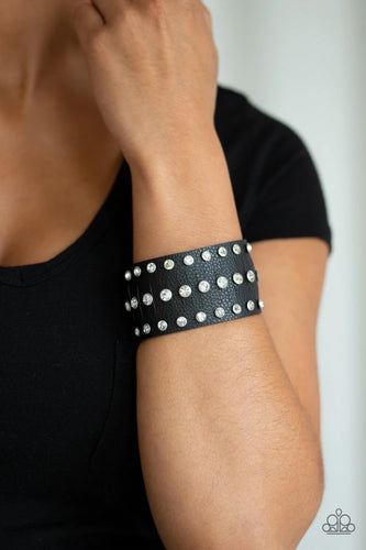 Paparazzi Jewelry Bracelet Now Taking The Stage Black