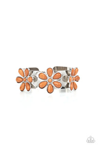 Paparazzi Jewelry Bracelet Desert Flower Patch - Brown