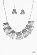 Load image into Gallery viewer, Paparazzi Jewelry Necklace  Here Comes The Huntress - Silver