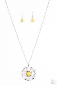 Paparazzi Jewelry Necklace She WHEEL Be Loved - Yellow