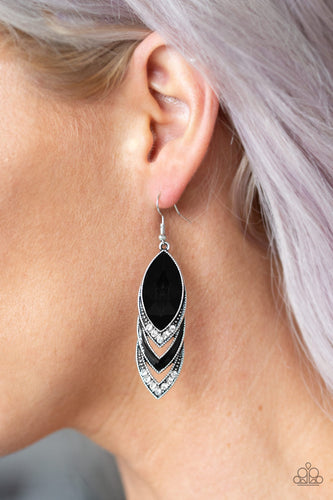 Paparazzi Jewelry Earrings High-End Highness - Black