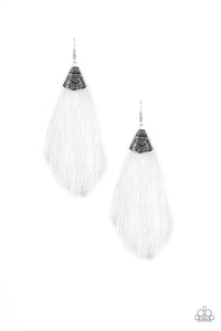 Paparazzi Jewelry Earrings Tassel Temptress - White