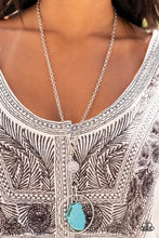 Load image into Gallery viewer, Paparazzi Jewelry Fashion Fix Simply Santa Fe 0822