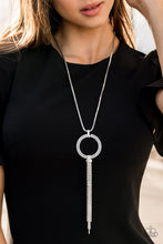 Load image into Gallery viewer, Paparazzi Jewelry Necklace Not A HEIR Out of Place - White
