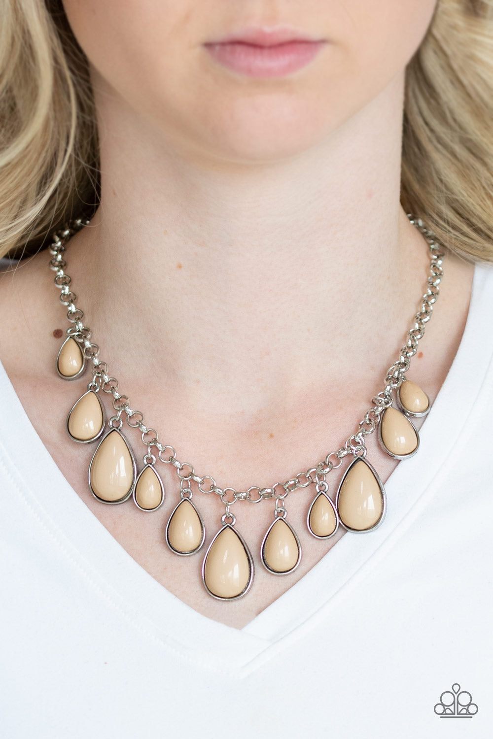 Paparazzi Jewelry Necklace Jaw-Dropping Diva