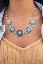 Load image into Gallery viewer, Paparazzi Jewelry Fashion Fix Simply Santa Fe