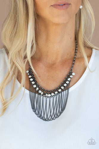 Paparazzi Jewelry Necklace Flaunt Your Fringe - Black