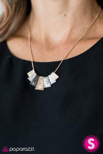 Paparazzi Jewelry Necklace I Think I CLAN - Multi