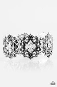 Paparazzi Jewelry Bracelet EMPRESS-ive Shimmer - White