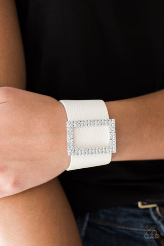 Paparazzi Jewelry Bracelet STUNNING For You - White