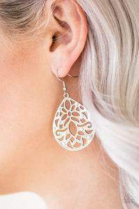 Paparazzi Jewelry Earrings Casually Coachella - White