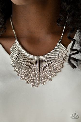 Paparazzi Jewelry Necklace Metallic Mane - Silver
