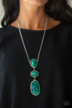 Load image into Gallery viewer, Paparazzi Jewelry Necklace Making an Impact - Green