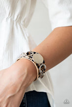 Load image into Gallery viewer, Paparazzi Jewelry Bracelet Your Claws are Showing - Brown