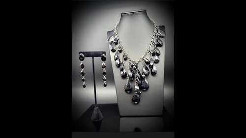 Paparazzi Jewelry Sets Irresistible Iridescence/Red Carpet Radiance Black
