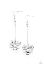 Load image into Gallery viewer, Paparazzi Jewelry Earrings Opulently Orchid - Silver