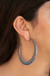 Paparazzi Jewelry Earrings Moon Beam - Black