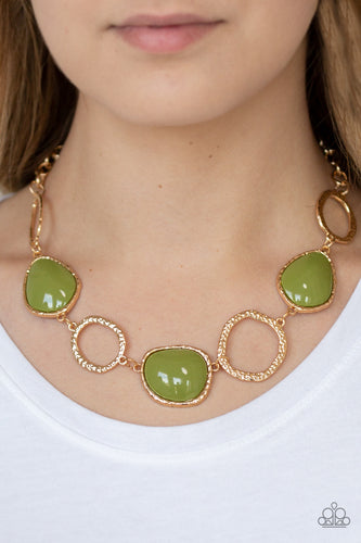 Paparazzi Jewelry Necklace Haute Heirloom - Green