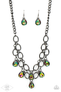 Paparazzi Jewelry Necklace Show-Stopping Shimmer - Oil Spill