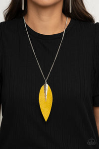 Paparazzi Jewelry Necklace Quill Quest - Yellow