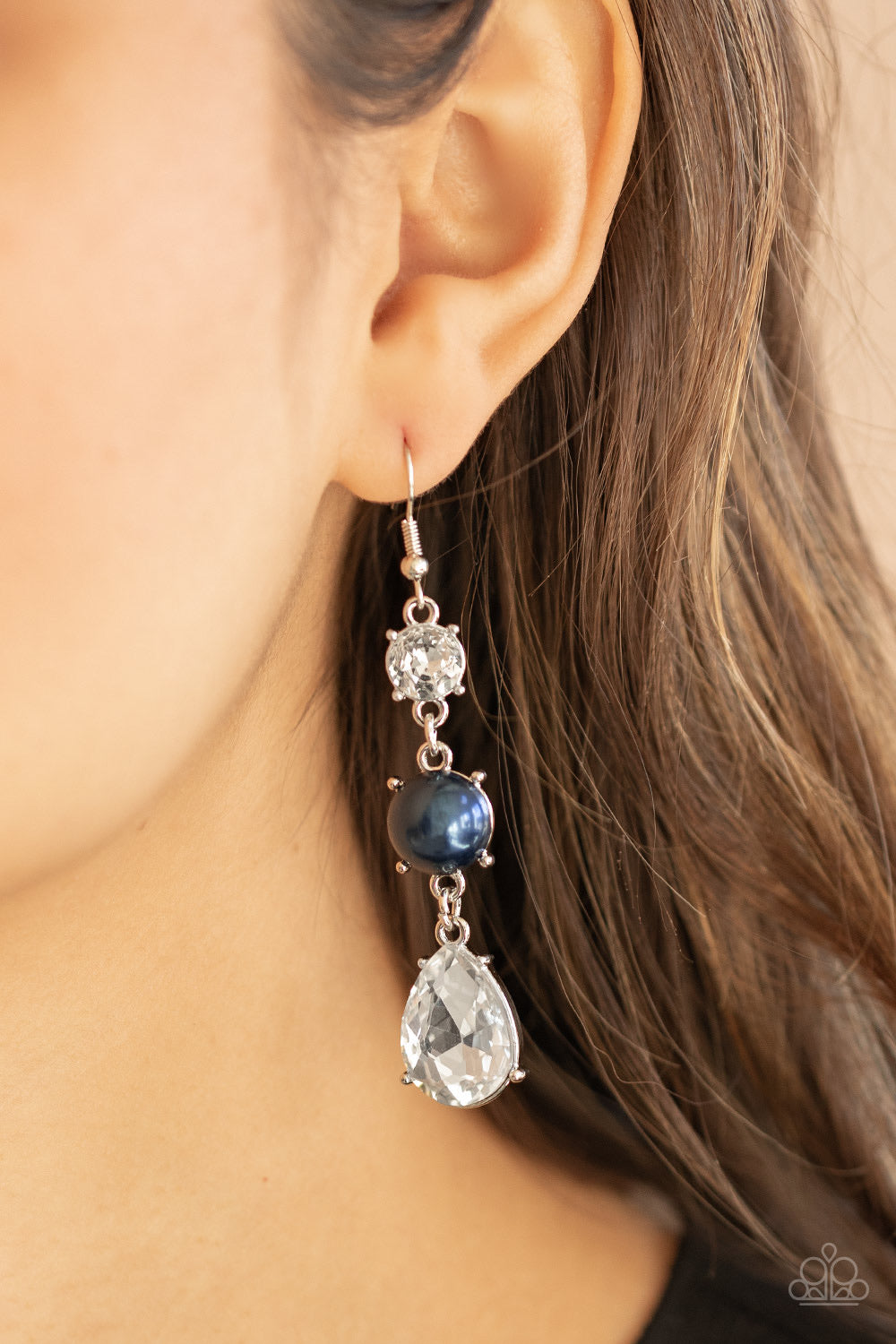 Paparazzi Jewelry Earrings Unpredictable Shimmer - Blue