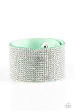Load image into Gallery viewer, Paparazzi Jewelry Bracelet Roll With The Punches - Green