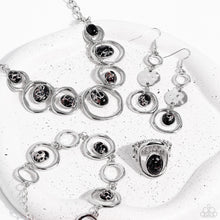 Load image into Gallery viewer, Paparazzi Jewelry Fashion Fix Simply Santa Fe