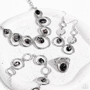 Paparazzi Jewelry Fashion Fix Simply Santa Fe