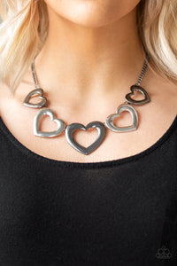 Paparazzi Jewelry Necklace Hearty Hearts - Multi